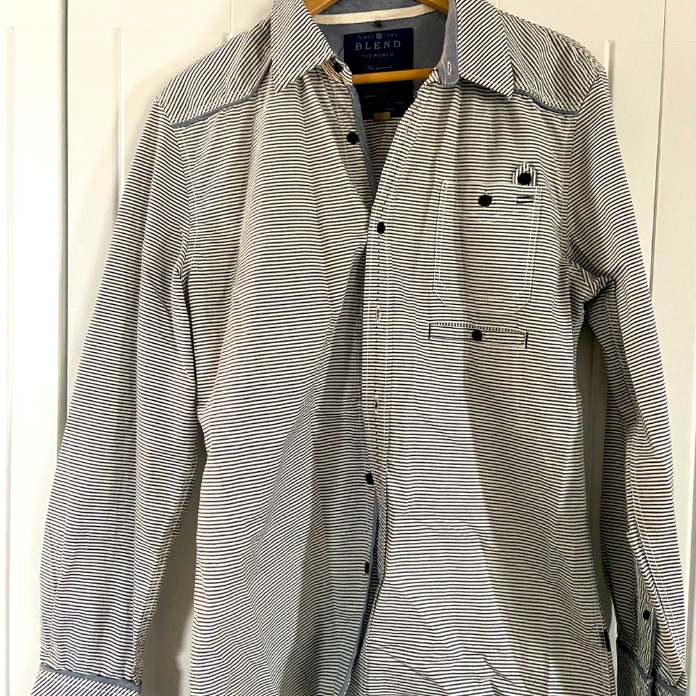 Blend button down shirt.  Barely worn size large
